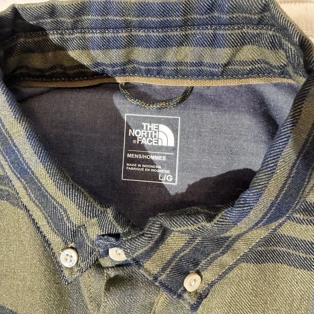 The North Face Men's Olive/ Navy Plaid Cotton Twill Flannel L Button Down Shirt